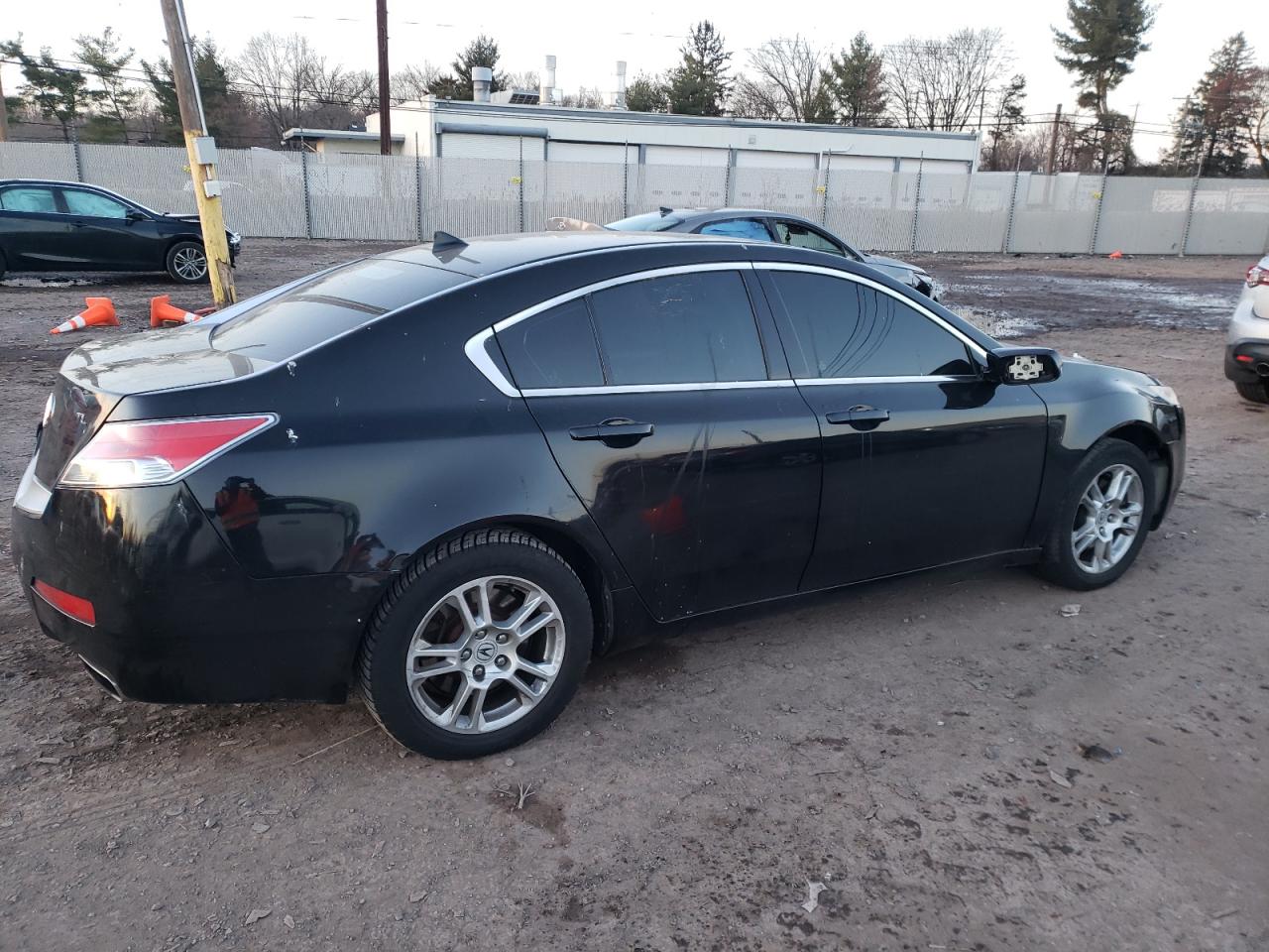 Image 3 of 2011 ACURA TL  2011 with VIN 19UUA8F27BA008150