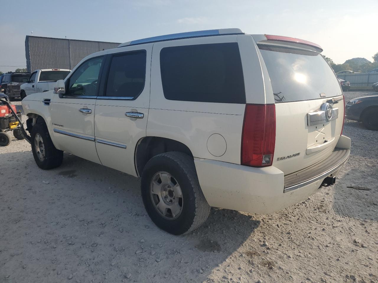 Изображение 2 2007 CADILLAC ESCALADE LUXURY 2007 с VIN 1GYFK638X7R190446