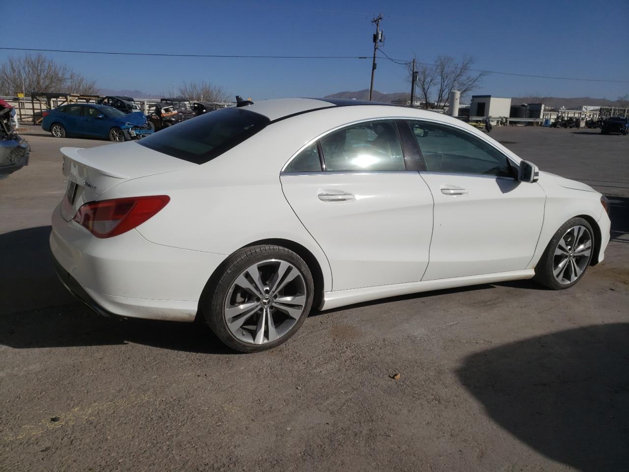 Image 3 of 2019 MERCEDES-BENZ CLA 250 4MATIC 2019 with VIN WDDSJ4GB9KN701863