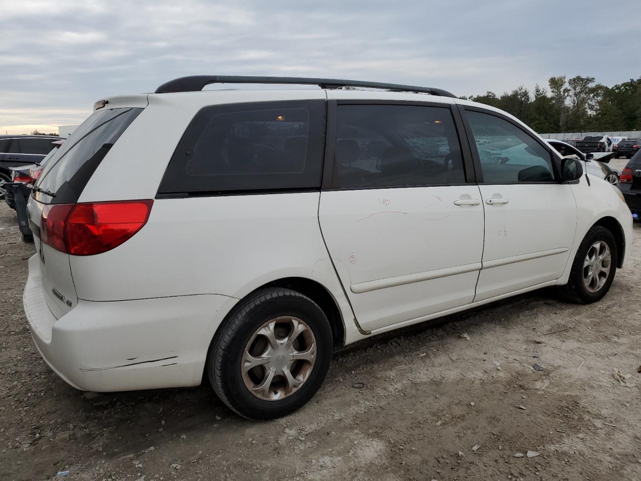 Изображение 3 2006 TOYOTA SIENNA CE 2006 с VIN 5TDZA23C26S431001