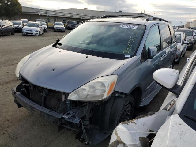 Obraz 2004 TOYOTA SIENNA XLE 2004