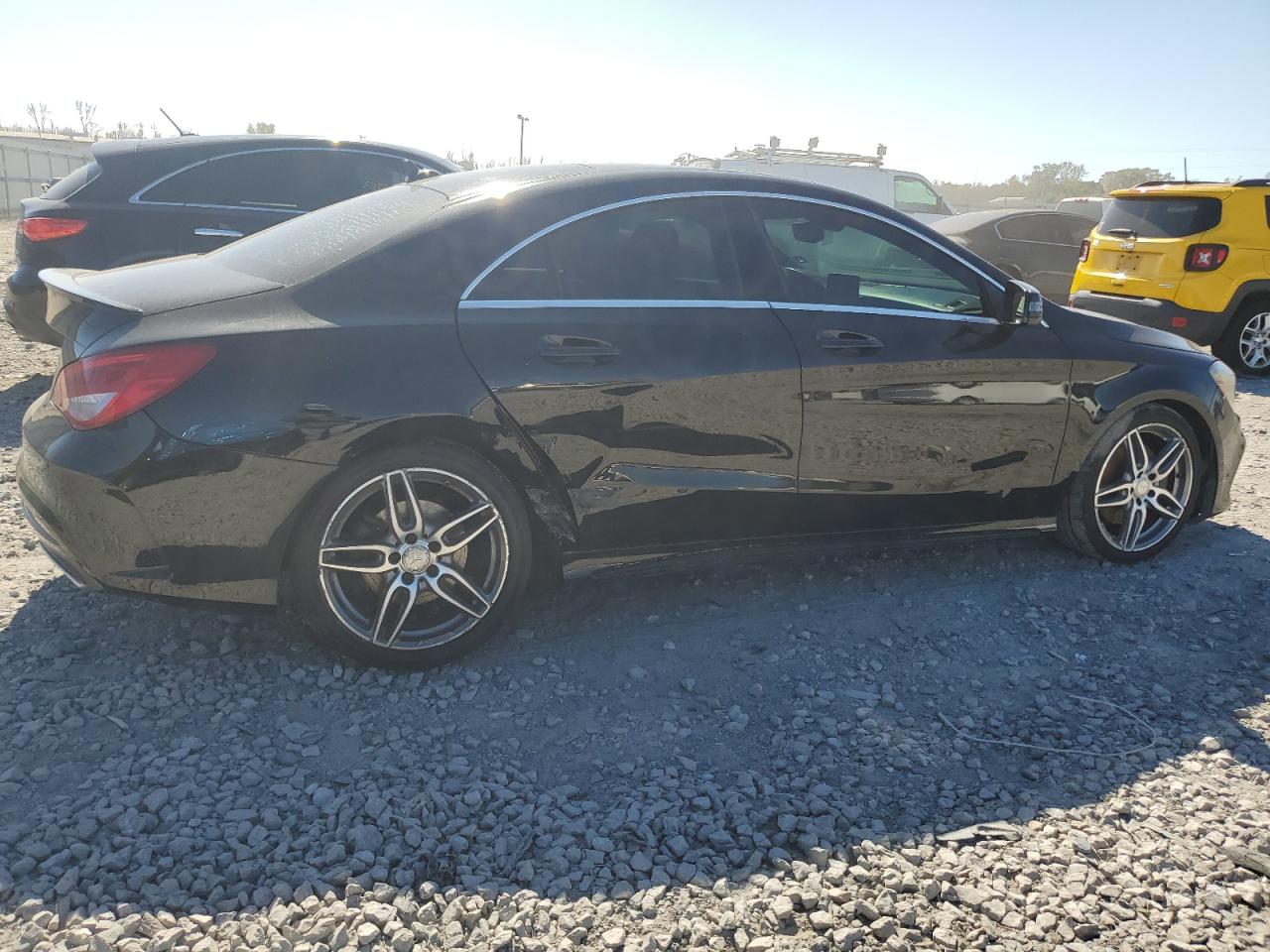 Image 3 of 2017 MERCEDES-BENZ CLA 250 2017 with VIN WDDSJ4EB7HN467203