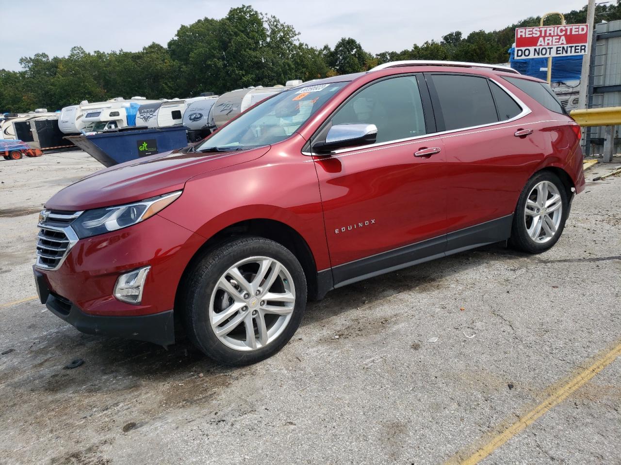 Image 1 of 2018 CHEVROLET EQUINOX PREMIER 2018 with VIN 2GNAXMEV6J6120638