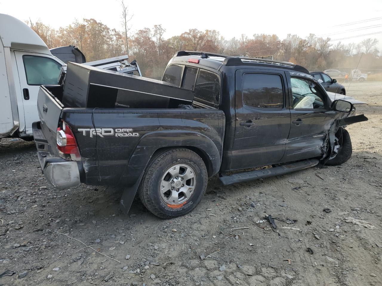 Image 3 of 2014 TOYOTA TACOMA DOUBLE CAB 2014 with VIN 3TMLU4EN0EM146478