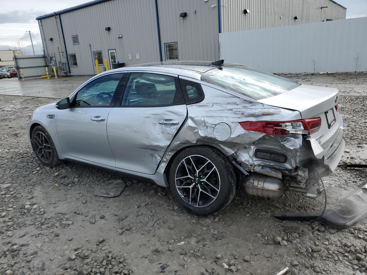Изображение 2 2020 KIA OPTIMA LX 2020 с VIN 5XXGT4L3XLG433119