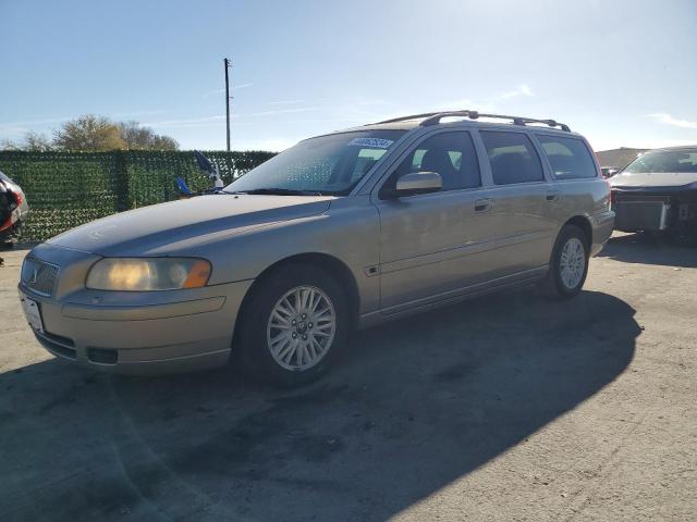 2005 VOLVO V70  2005 image
