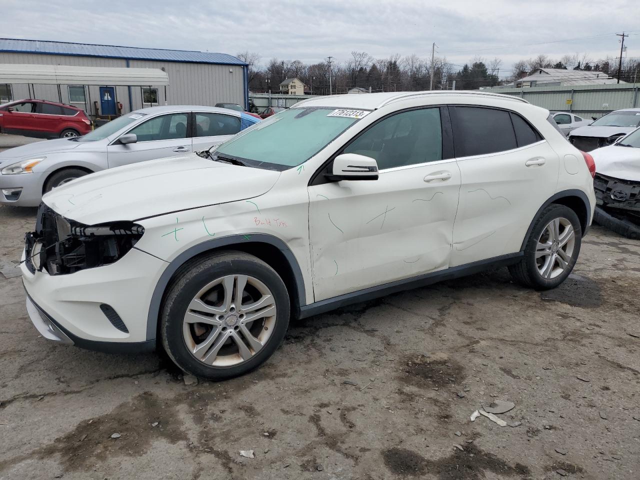 Image 1 of 2015 MERCEDES-BENZ GLA 250 4MATIC 2015 with VIN WDCTG4GB4FJ179213