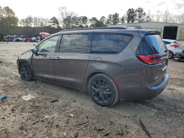 Image 2 of 2022 CHRYSLER PACIFICA TOURING L 2022 with VIN 2C4RC1BG1NR134432