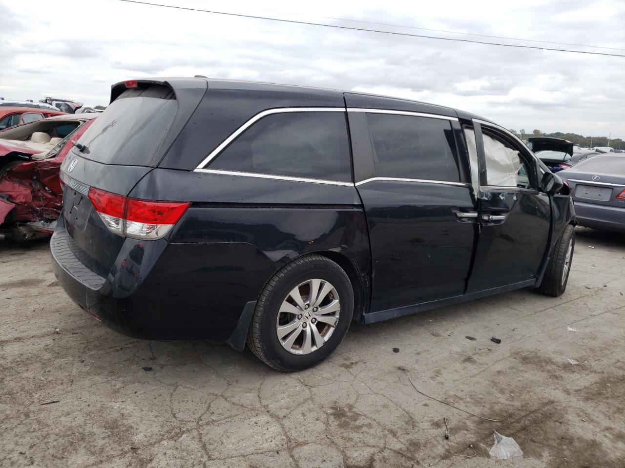 Image 3 of 2016 HONDA ODYSSEY EXL 2016 with VIN 5FNRL5H63GB055235