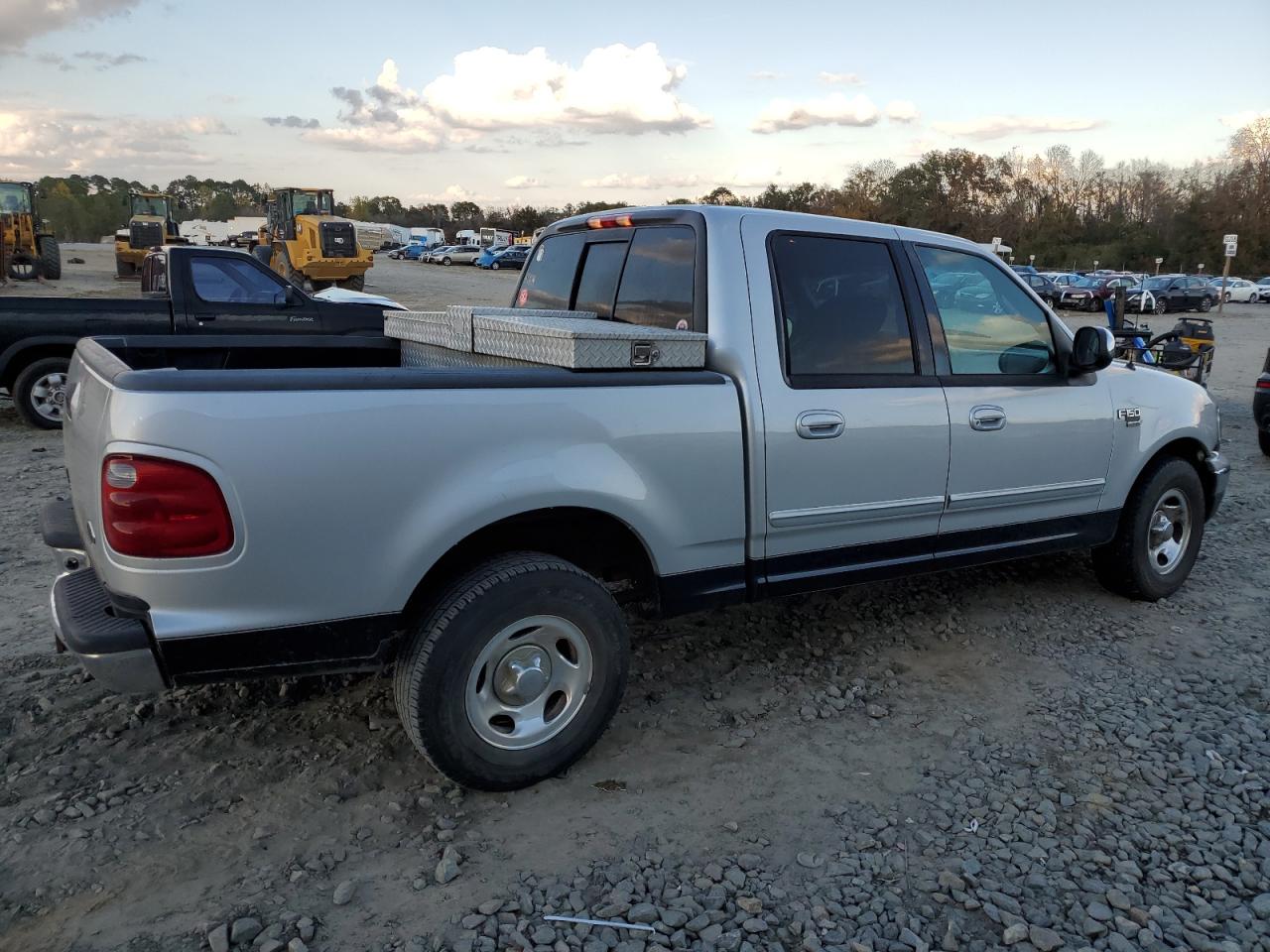 Image 3 of 2001 FORD F150 SUPERCREW 2001 with VIN 1FTRW07631KC13949