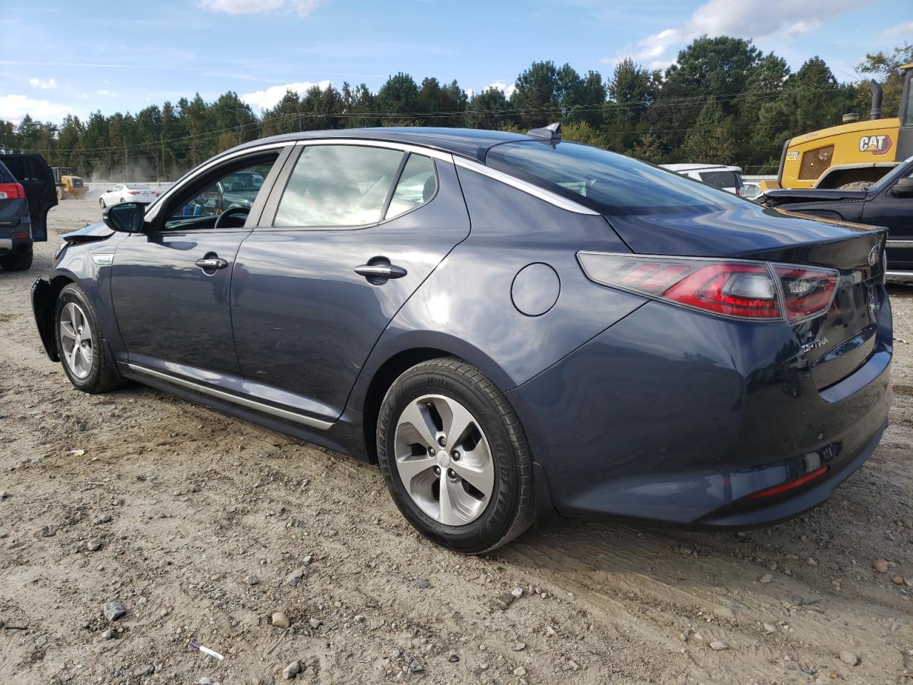 Image 2 of 2015 KIA OPTIMA HYBRID 2015 with VIN KNAGM4ADXF5084333