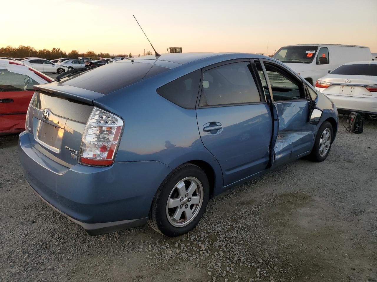 Obraz 3 z 2009 TOYOTA PRIUS  2009 z VIN JTDKB20U397868550