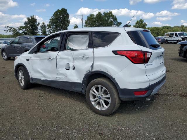 Изображение 2 2019 FORD ESCAPE SE 2019 с VIN 1FMCU9GD3KUA07823