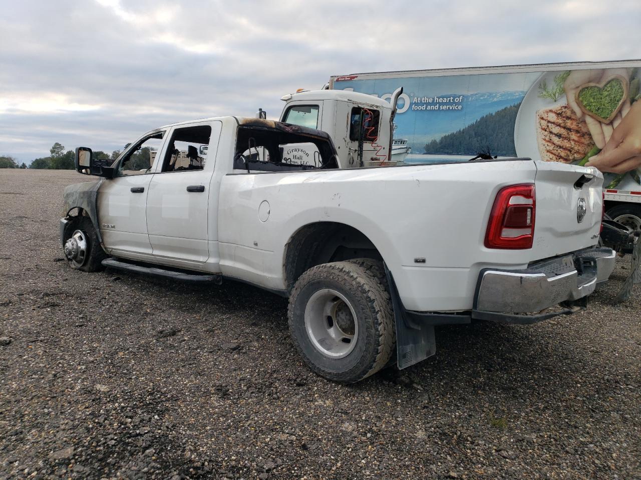 Изображение 2 2020 RAM 3500 TRADESMAN 2020 с VIN 3C63RRGLXLG158621