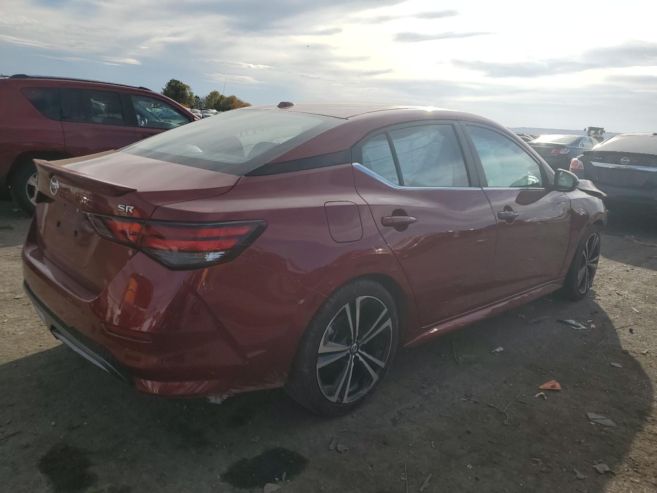 Image 3 of 2020 NISSAN SENTRA SR 2020 with VIN 3N1AB8DVXLY288903