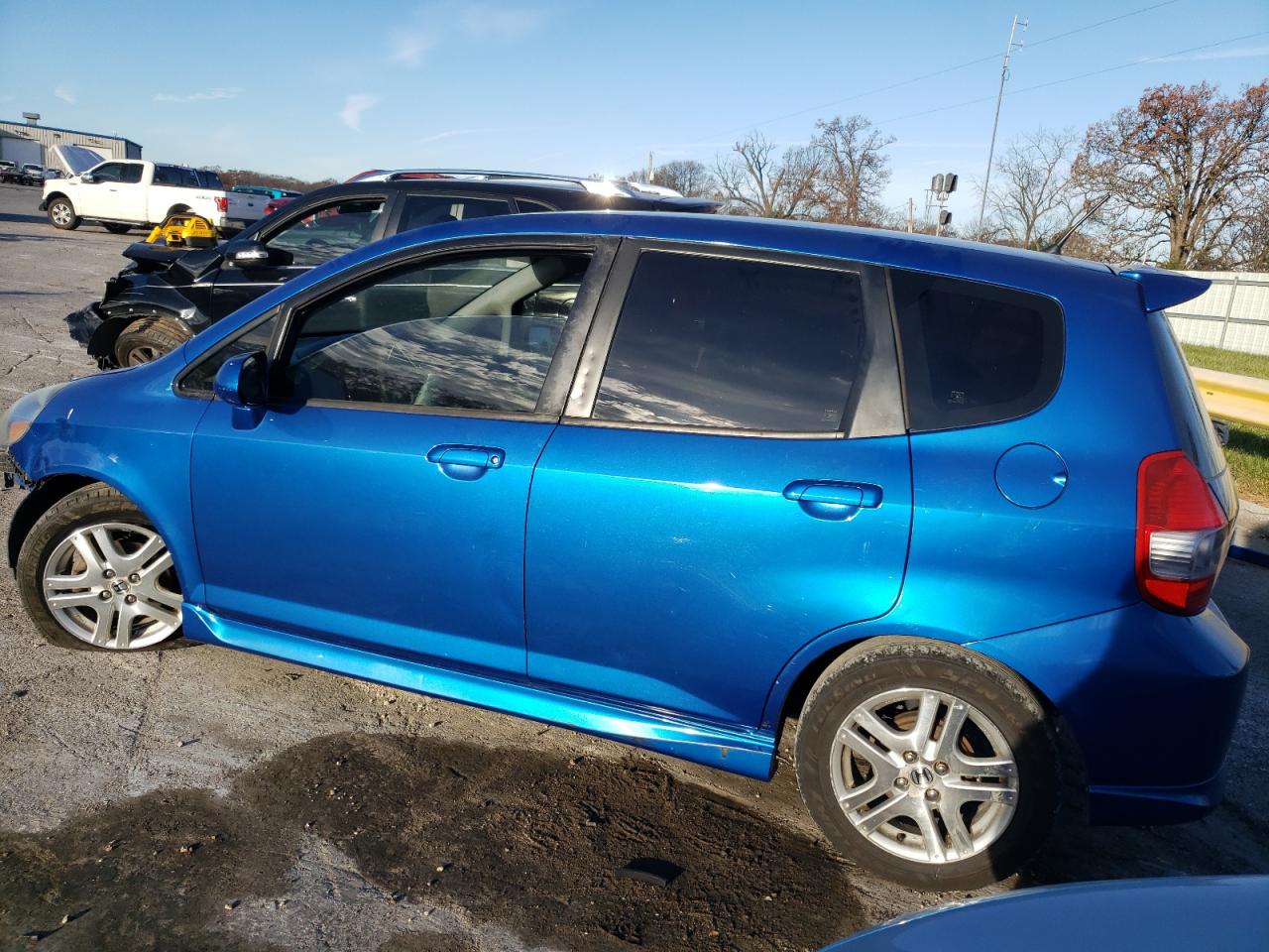Изображение 2 2007 HONDA FIT S 2007 с VIN JHMGD38697S039700