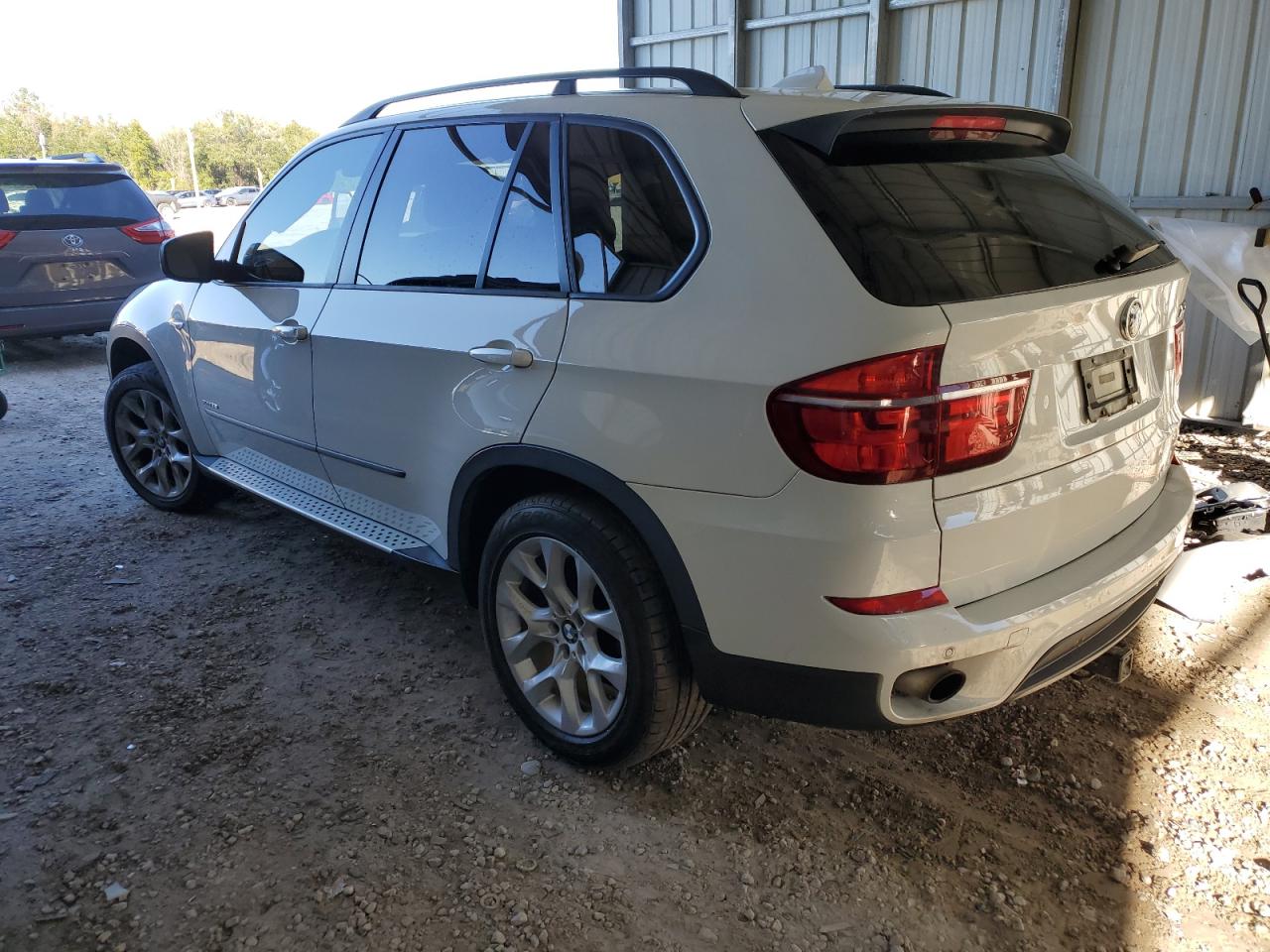 Image 2 of 2013 BMW X5 XDRIVE35I 2013 with VIN 5UXZV4C53D0B02374