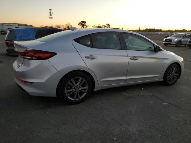 Image 3 of 2018 HYUNDAI ELANTRA SEL 2018 with VIN 5NPD84LF4JH391420