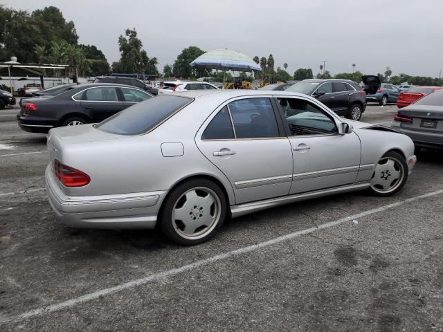 Obraz 3 z 2001 MERCEDES-BENZ E 55 AMG 2001 z VIN WDBJF74J31B164314