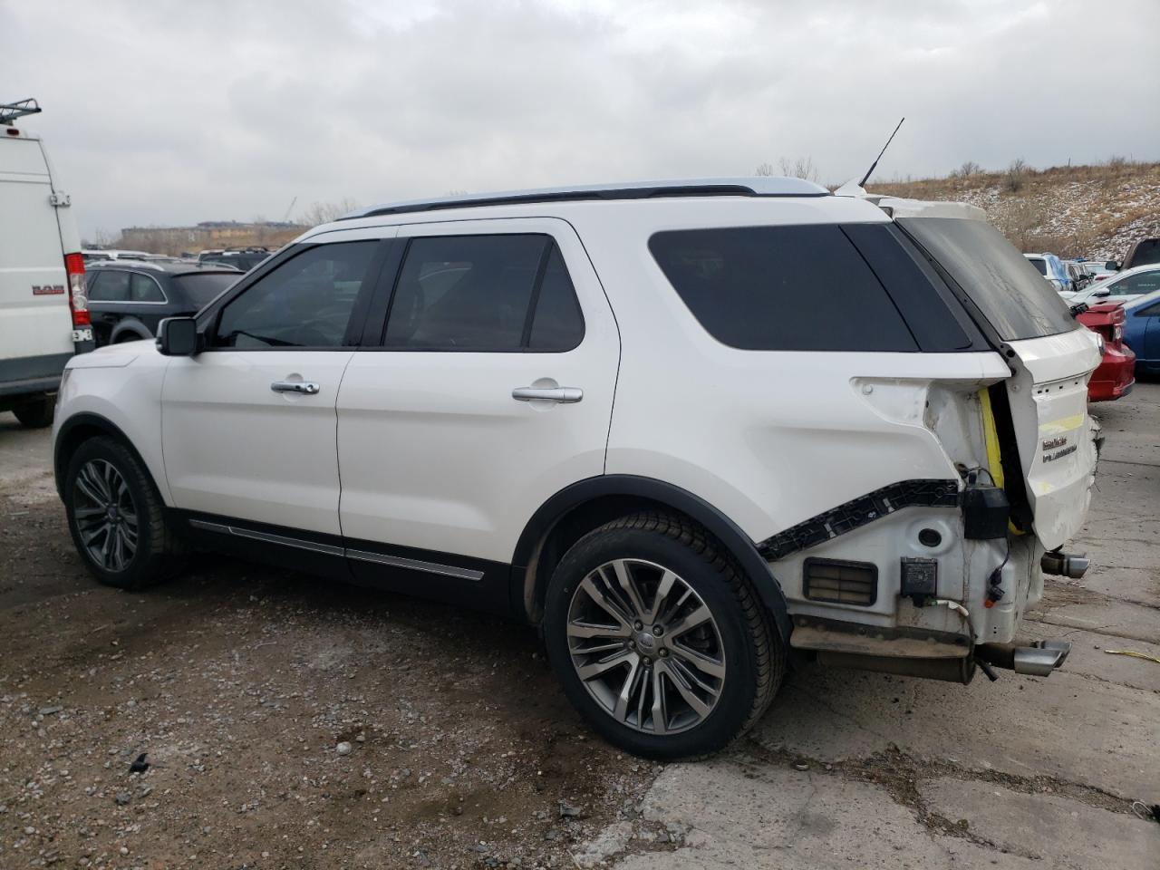 Image 2 of 2018 FORD EXPLORER PLATINUM 2018 with VIN 1FM5K8HT6JGB89299