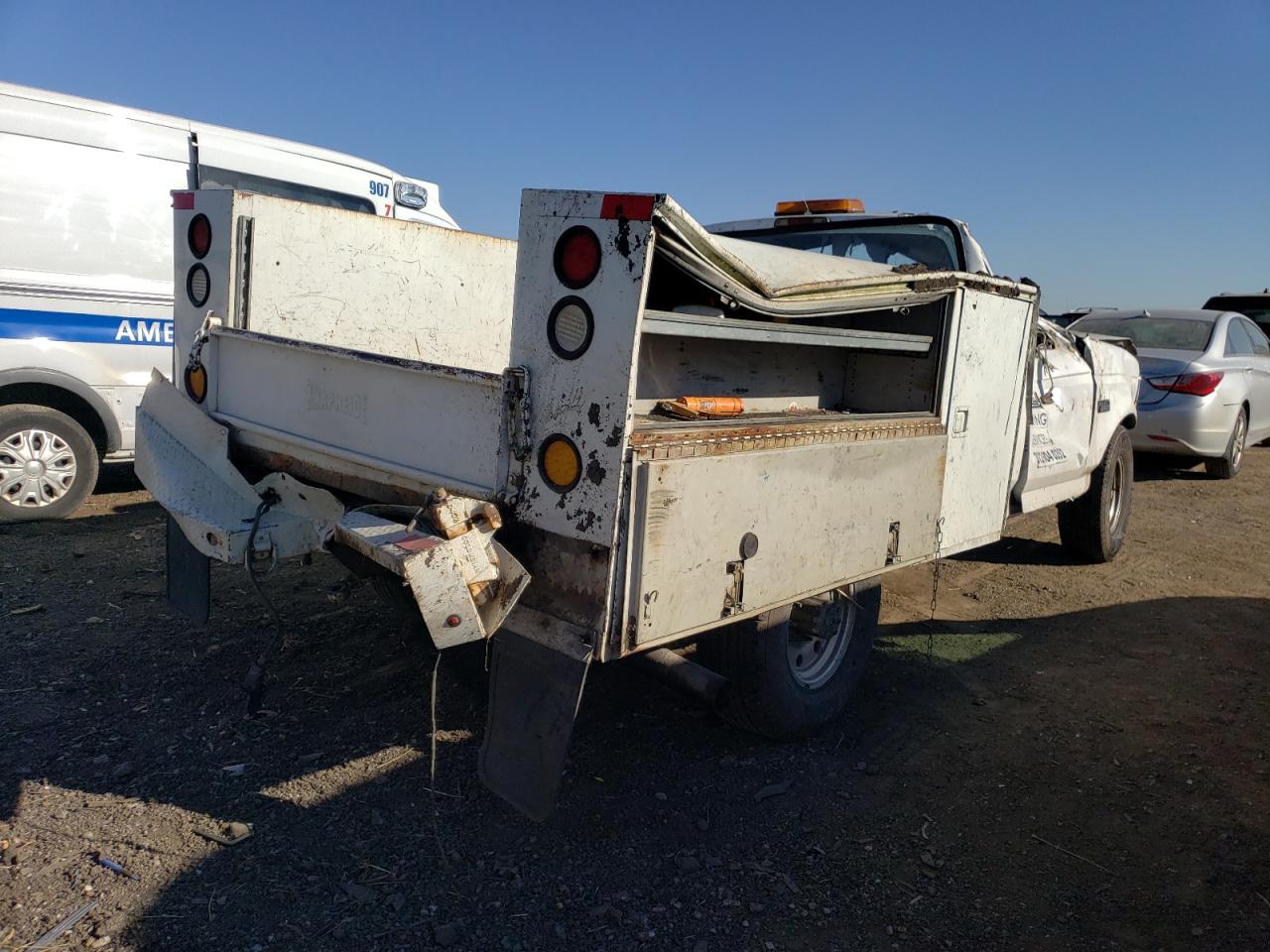 Obraz 3 z 1997 FORD F250  1997 z VIN 3FEHF25F1VMA15743