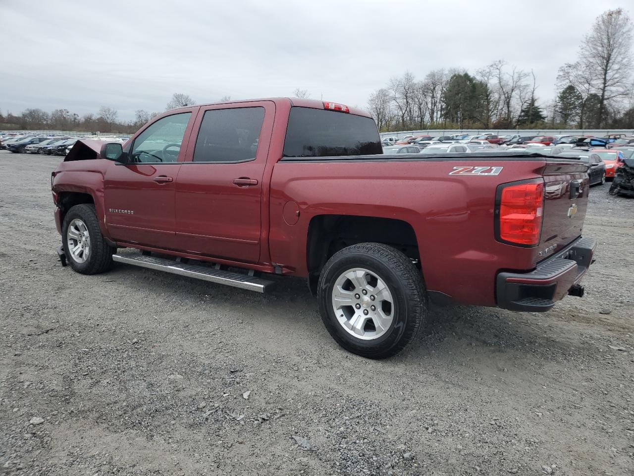 Image 2 of 2017 CHEVROLET SILVERADO K1500 LT 2017 with VIN 3GCUKREC1HG414835
