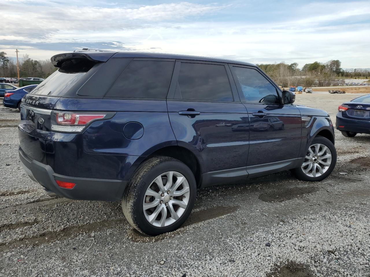 Image 3 of 2015 LAND ROVER RANGE ROVER SPORT HSE 2015 with VIN SALWR2VF9FA606658