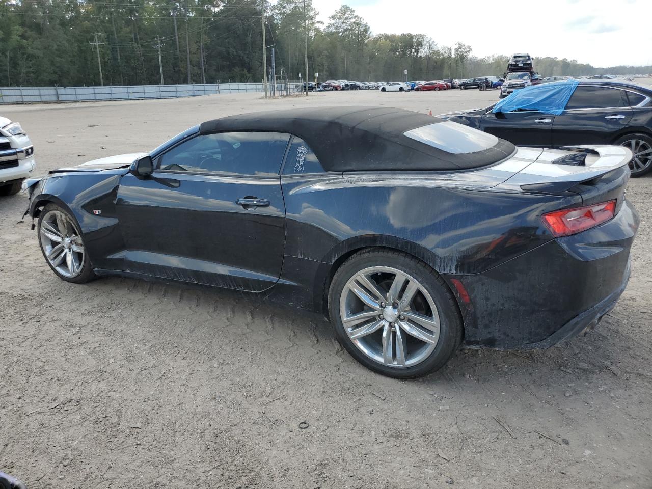 Image 2 of Chevrolet Camaro Lt 2016 with VIN 1G1FD3DS2G0157821