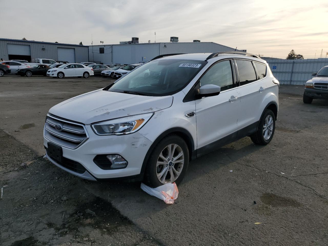 Image 1 of 2018 FORD ESCAPE SE 2018 with VIN 1FMCU9GD2JUA24658