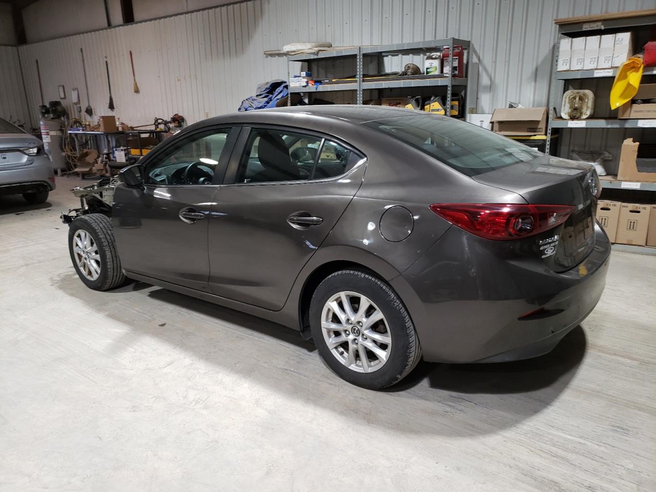 Obraz 2 z 2017 MAZDA 3 SPORT 2017 z VIN 3MZBN1U78HM143999