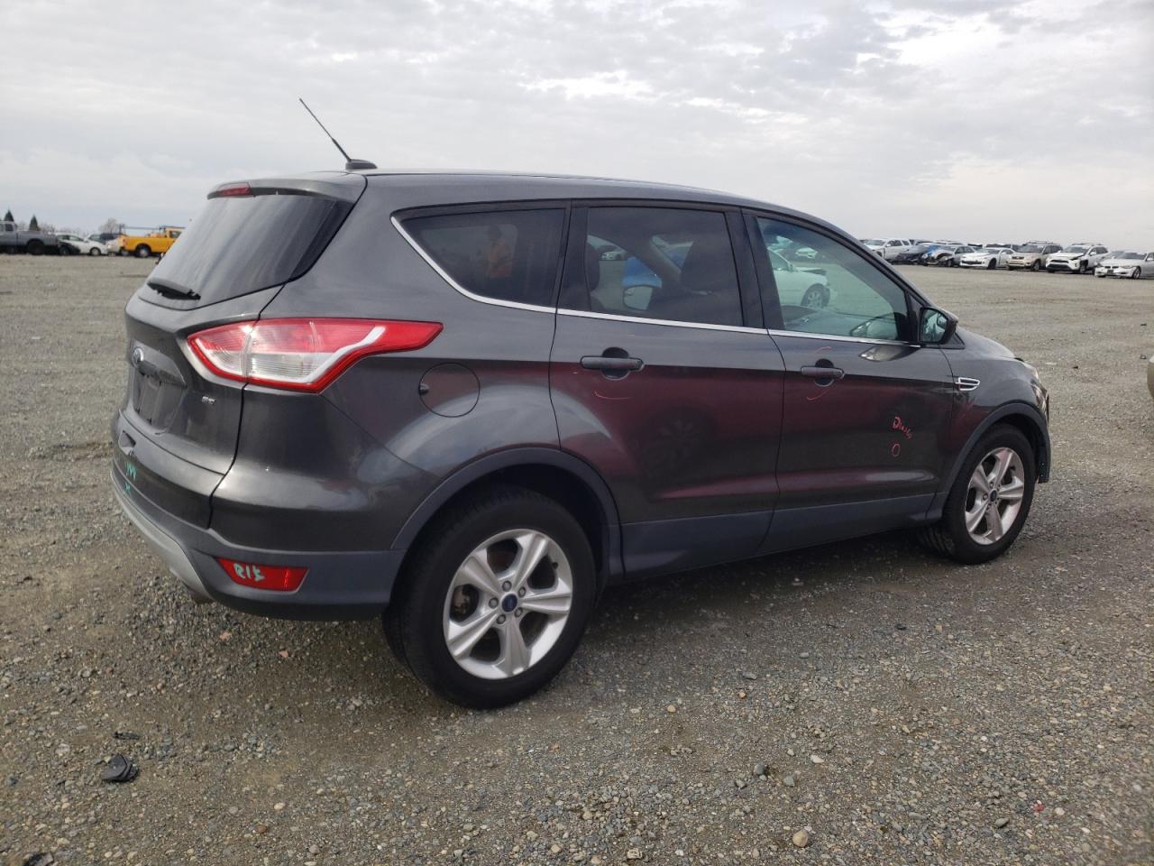 Изображение 3 2016 FORD ESCAPE SE 2016 с VIN 1FMCU0G76GUA12382