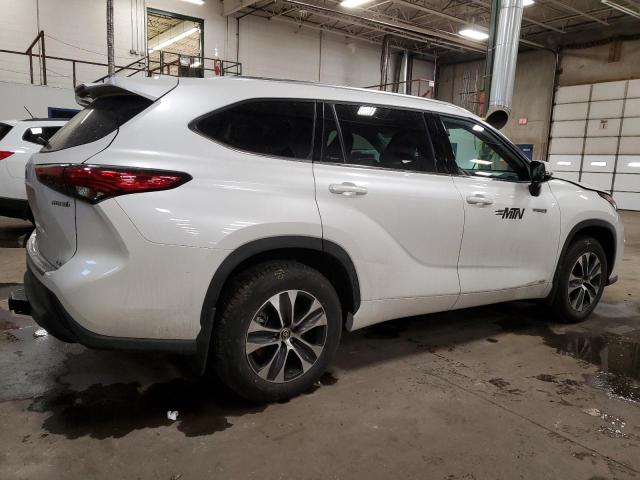 Obraz 3 z 2021 TOYOTA HIGHLANDER HYBRID XLE 2021 z VIN 5TDGBRCH1MS041674