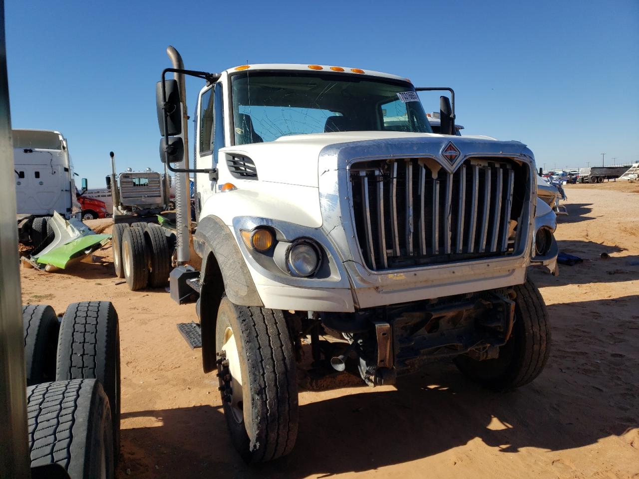 Image 1 of 2012 INTERNATIONAL 7000 7500 2012 with VIN 1HTWPAZR3CJ653632