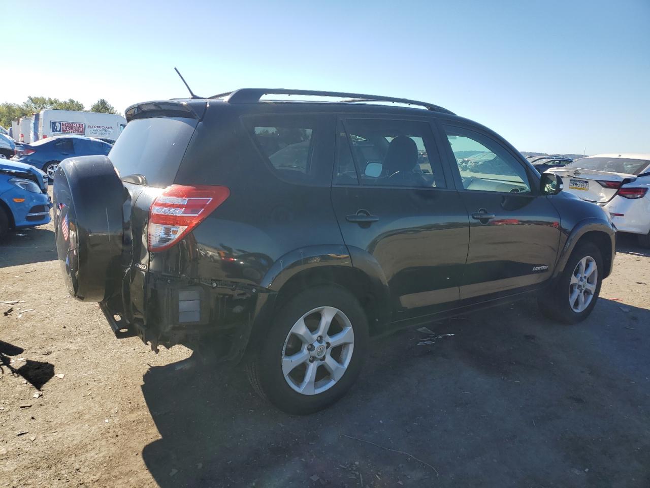Image 3 of 2011 TOYOTA RAV4 LIMITED 2011 with VIN 2T3DK4DV4BW051038
