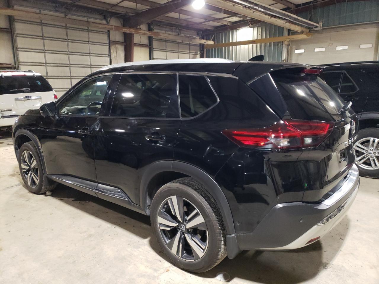 Image 2 of 2023 NISSAN ROGUE PLATINUM 2023 with VIN JN8BT3DD8PW306633