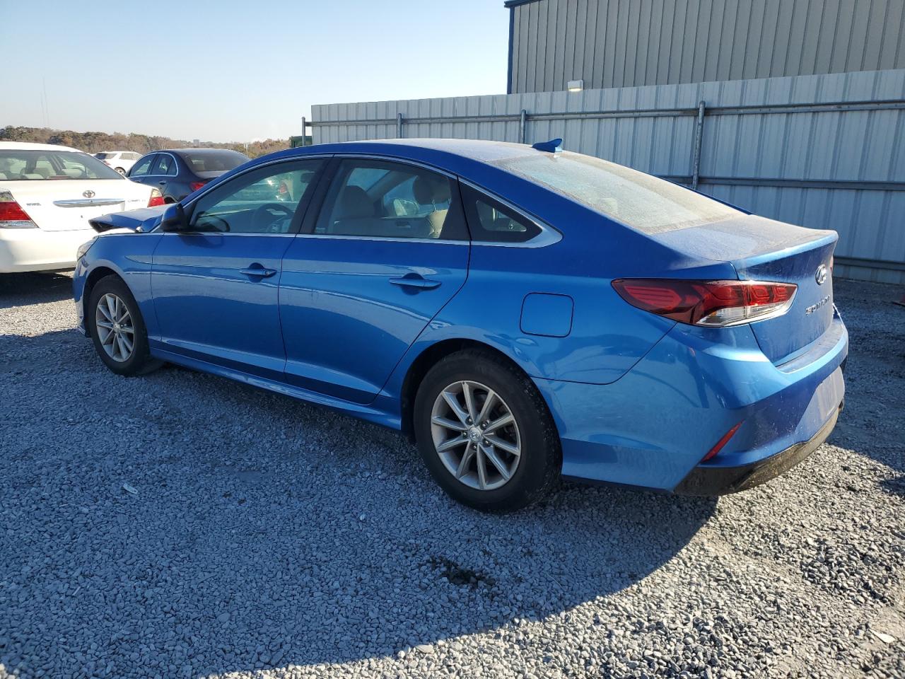 Image 2 of 2019 HYUNDAI SONATA SE 2019 with VIN 5NPE24AF0KH735089