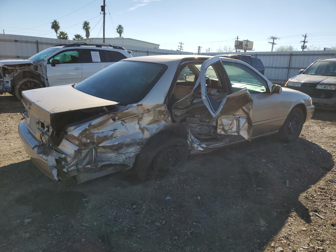 Image 3 of 1998 TOYOTA CAMRY CE 1998 with VIN 4T1BG22K5WU846362