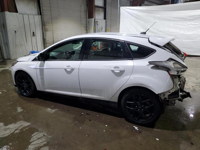 Изображение 2 2016 FORD FOCUS SE 2016 с VIN 1FADP3K29GL326391