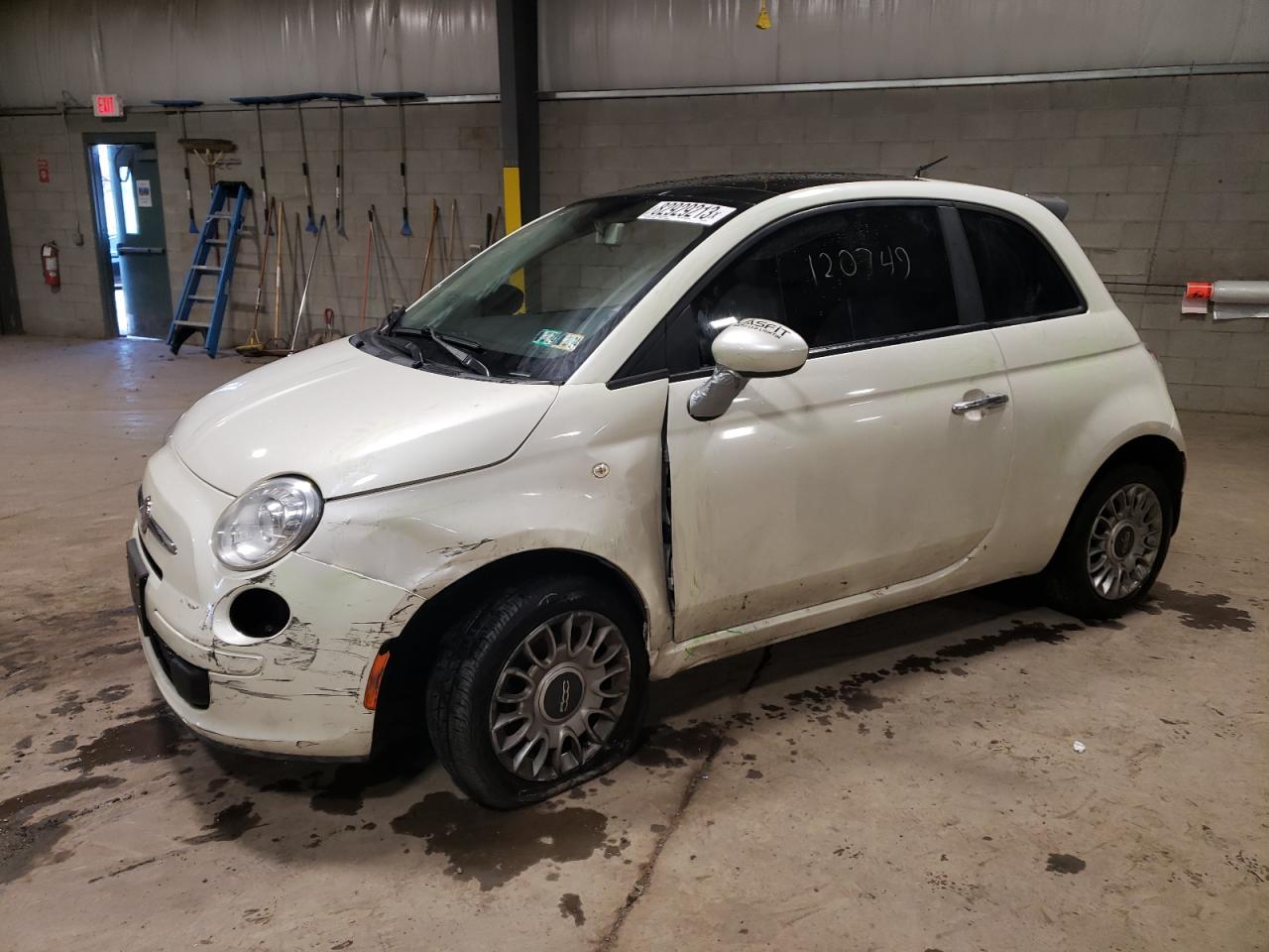Image 1 of 2013 FIAT 500 POP 2013 with VIN 3C3CFFAR4DT533137