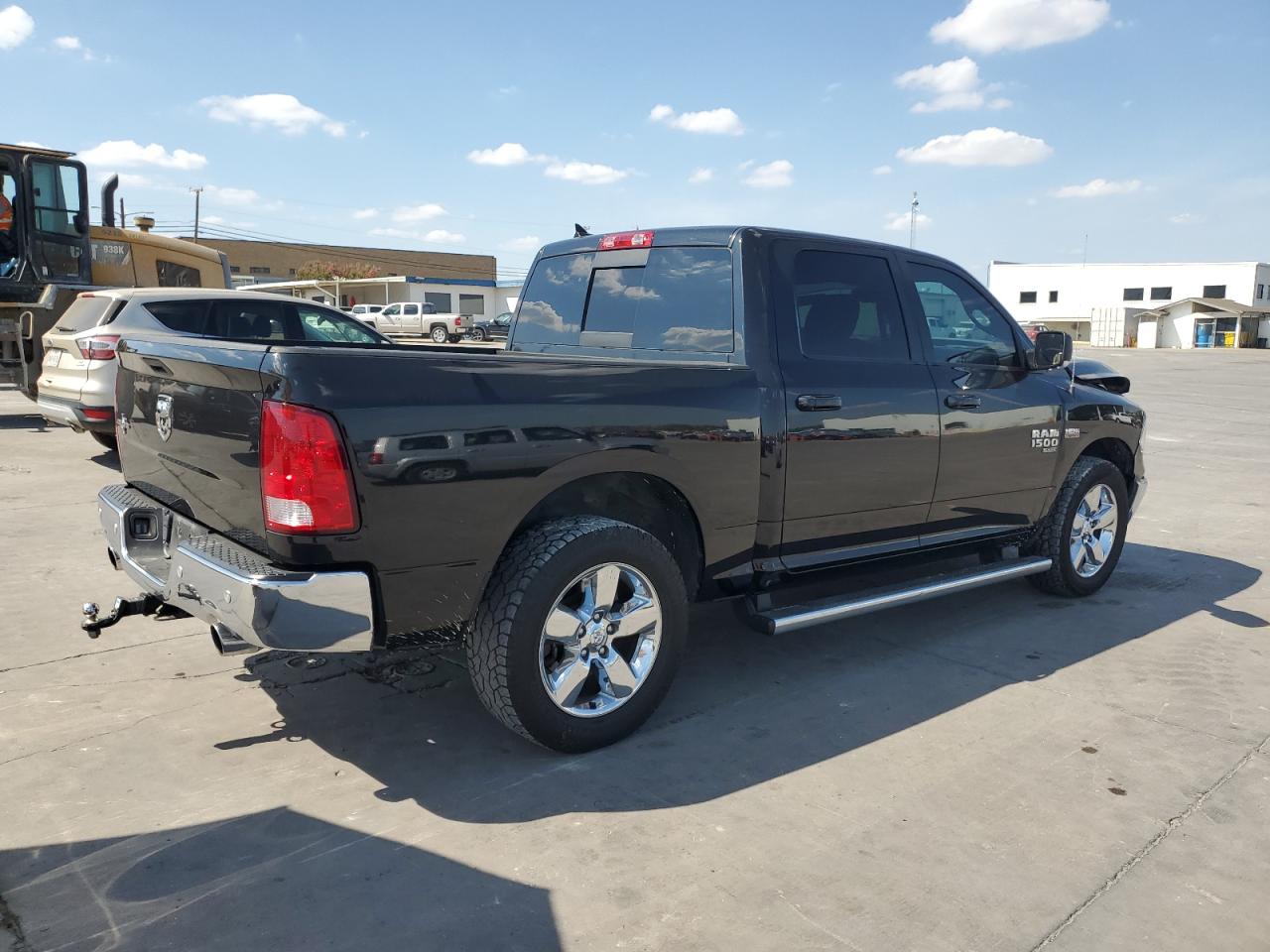 Obraz 3 z 2019 RAM 1500 CLASSIC SLT 2019 z VIN 1C6RR6LTXKS532537