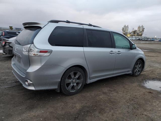 Изображение 3 2017 TOYOTA SIENNA SE 2017 с VIN 5TDXZ3DC9HS766473