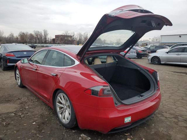Obraz 2 z 2016 TESLA MODEL S  2016 z VIN 5YJSA1E26GF147246