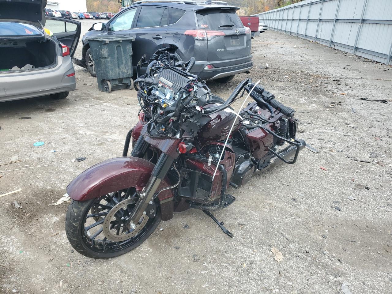 Obraz 2 z 2019 HARLEY-DAVIDSON FLHXSE  2019 z VIN 1HD1PXL10KB950507