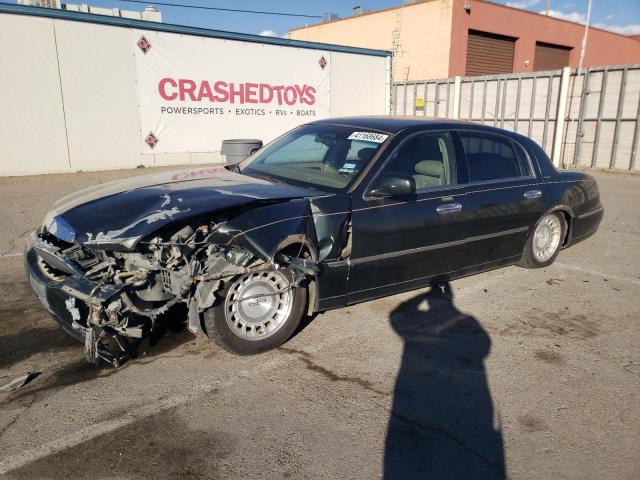 2001 LINCOLN TOWN CAR EXECUTIVE 2001 image