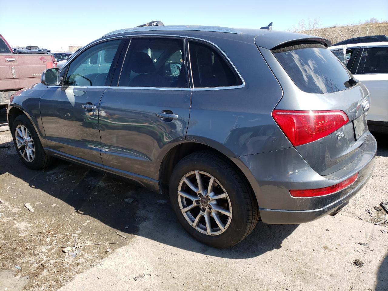Изображение 2 2012 AUDI Q5 PREMIUM PLUS 2012 с VIN WA1LFAFP0CA127880