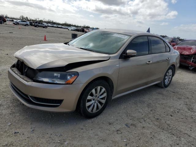 Obraz 1 z 2015 VOLKSWAGEN PASSAT S 2015 z VIN 1VWAT7A35FC070434