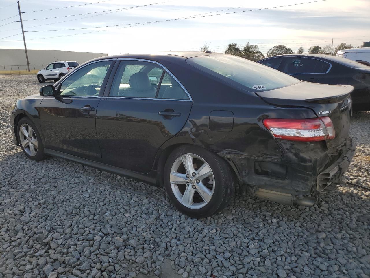 Obraz 2 z 2011 TOYOTA CAMRY BASE 2011 z VIN 4T1BF3EK1BU223237
