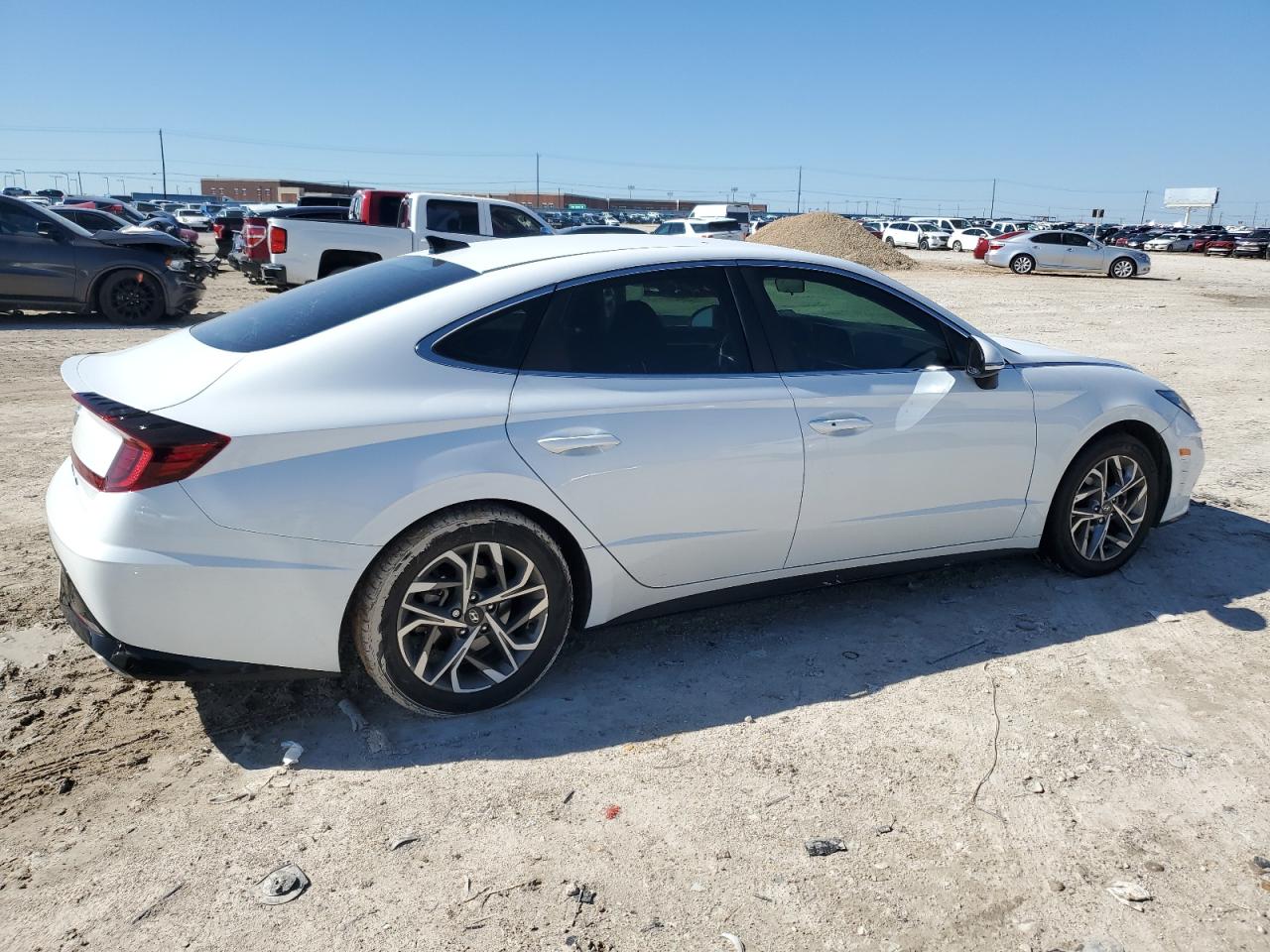 Изображение 3 2020 HYUNDAI SONATA SEL 2020 с VIN 5NPEL4JA2LH050739