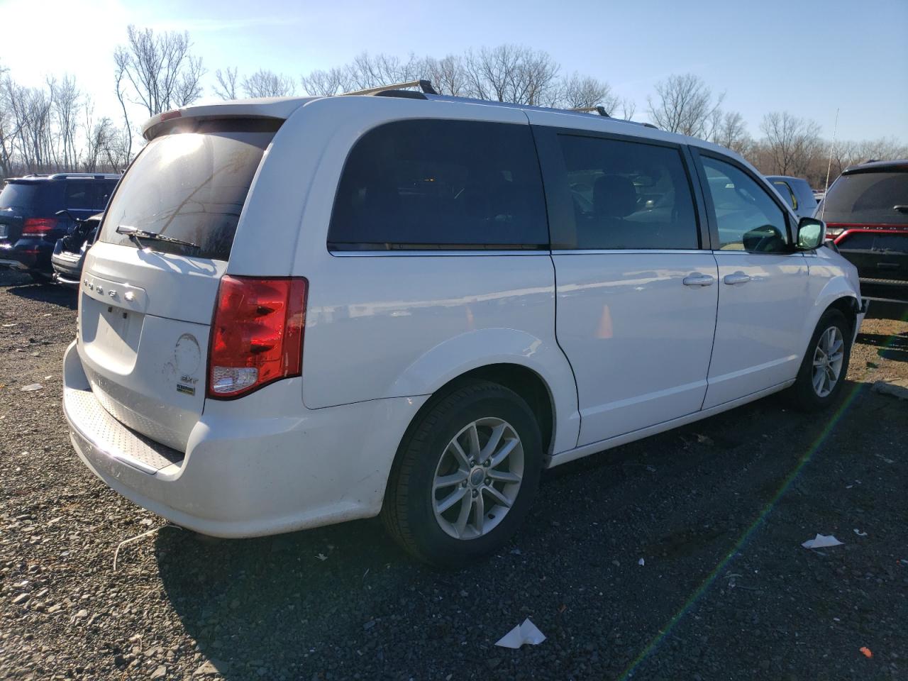 Image 3 of 2019 DODGE GRAND CARAVAN SXT 2019 with VIN 2C4RDGCG3KR693183