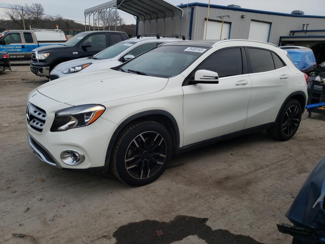 Image 1 of 2018 MERCEDES-BENZ GLA 250 2018 with VIN WDCTG4EB3JJ419993